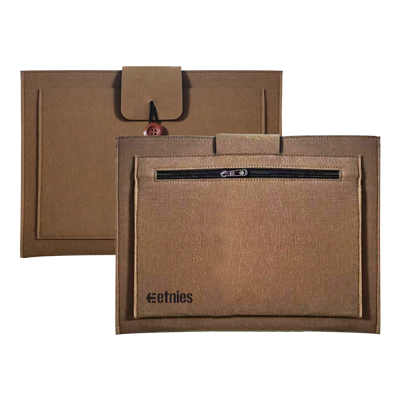 15.4'' Wool Felt Seminar Pouch 04