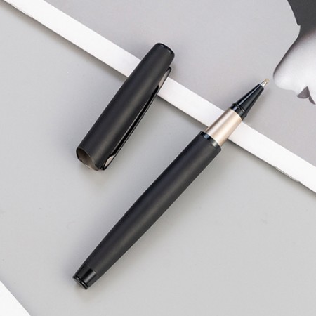 DELTA Pull Action Metal Gel Pen 06