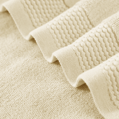 Pure Cotton Towel with Drawstring Pouch 3 (740x340) - 100g 04